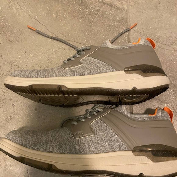 Earth Elements Cullen Mens Size 9.5 Silver Grey Woven Knit Sneakers Shoes - Picture 5 of 9